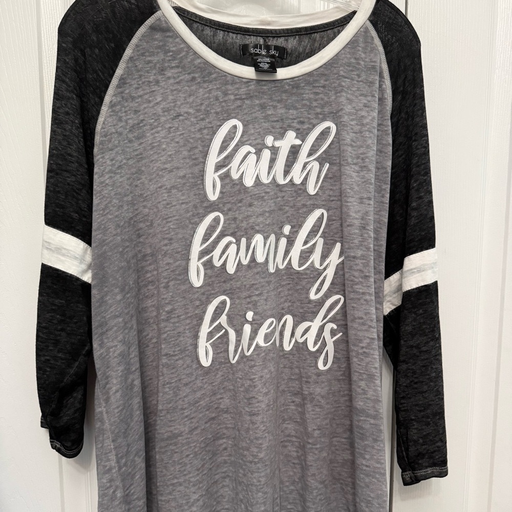 Sable Sky Gray and Black Long Sleeve Logo Shirt Size 2X